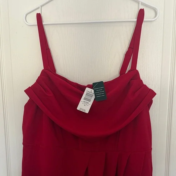 Elegant Red Women's Dress size 18 Torrid NWT - Picture 4 of 5